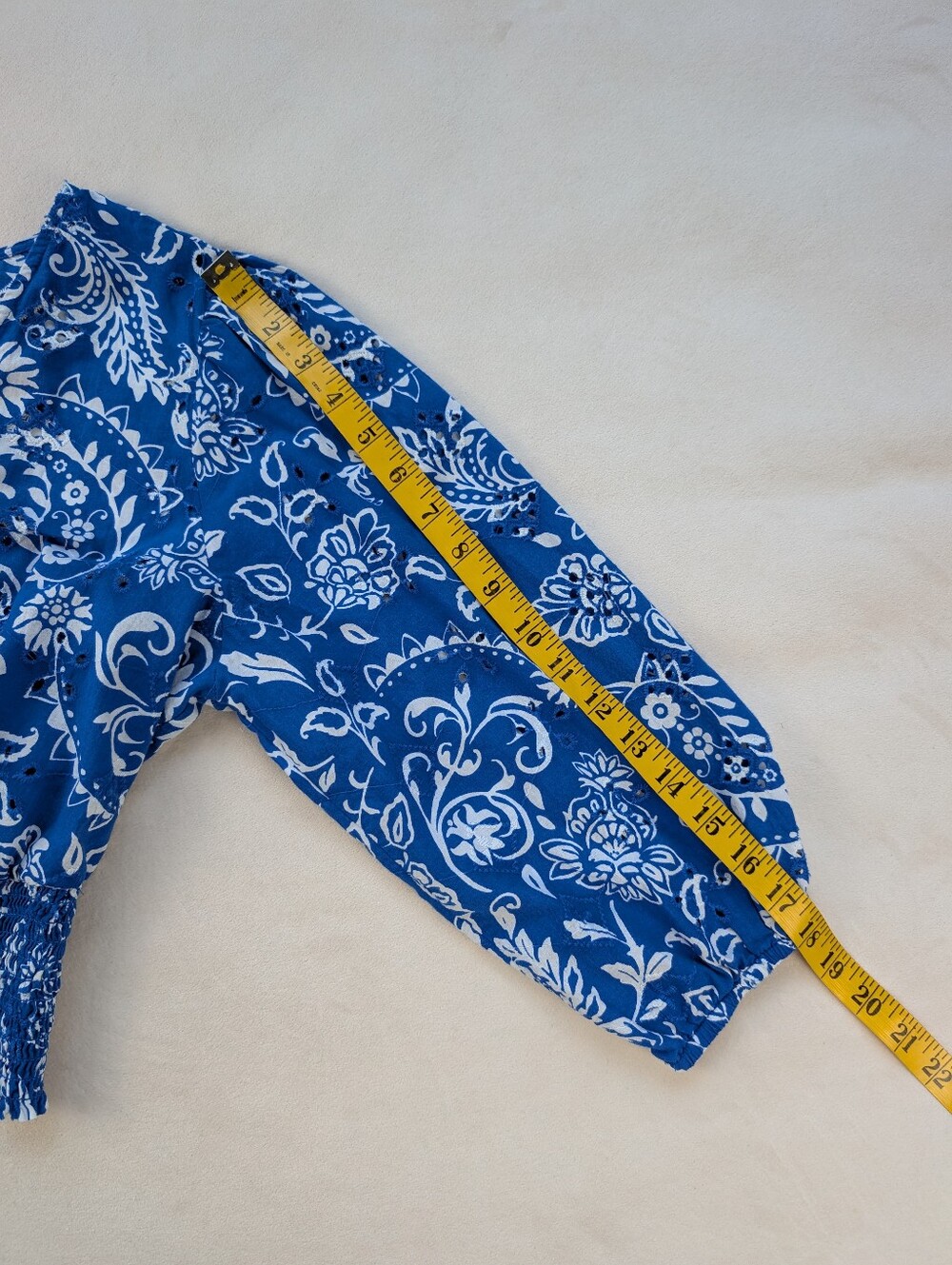 Melanie Lyne Paisley Smocked Waist Blouse Blue White Size M - Picture 15 of 17